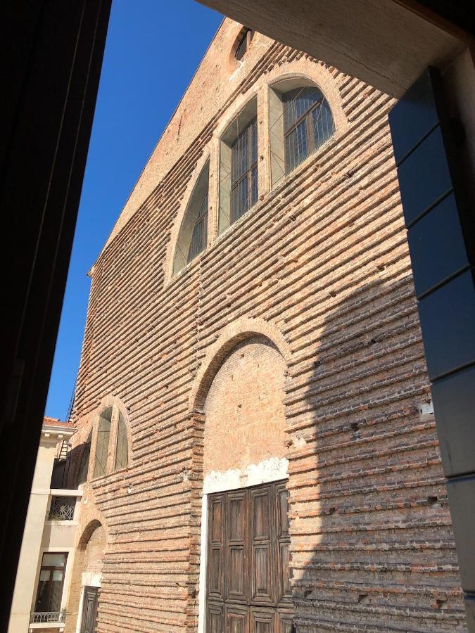 Appartamento Campo San Lorenzo *